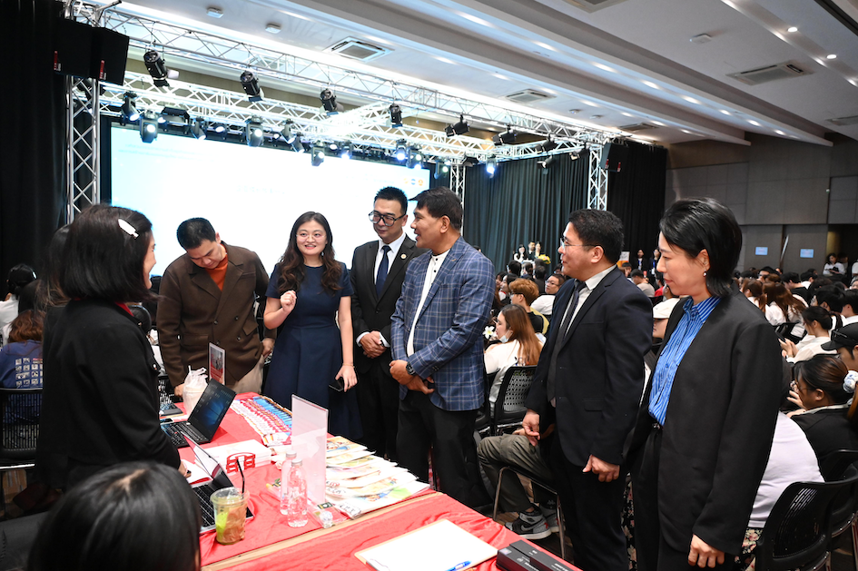 招聘现场。主办方供图