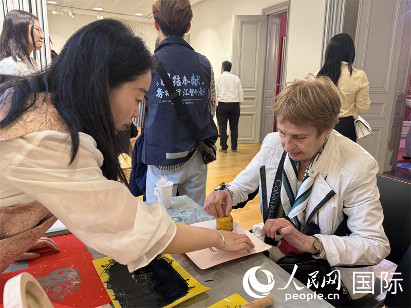 图为活动现场。 人民网记者 牛瑞飞摄