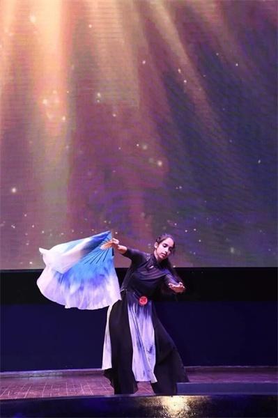 图为第二十五届“汉语桥”世界大学生中文比赛埃及开罗赛区预赛比赛现场。艾因夏姆斯大学孔子学院供图