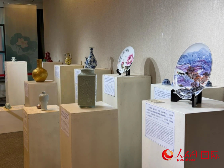 图为展览现场。人民网记者 张朋辉摄