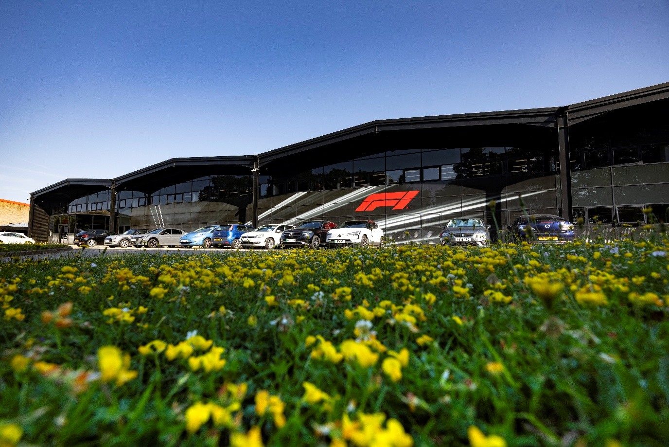 比金山转播中心外观。图片由英国F1媒体与技术中心提供