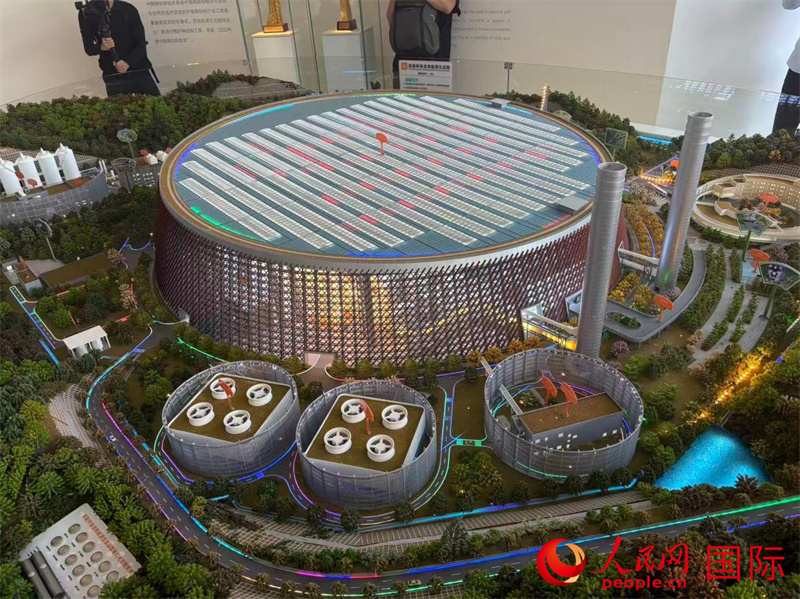 深圳龙岗能源生态园模型。人民网 赖强摄