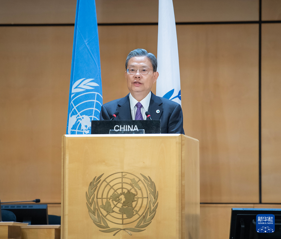 7月29日至31日,第六次世界议长大会在瑞士日内瓦万国宫举行。全国人大常委会委员长赵乐际出席大会。这是7月29日,赵乐际作题为《坚持多边主义,共建美好家园》的发言。新华社记者 李涛 摄